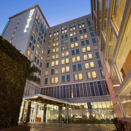 Novotel Bandung Buitenkant foto