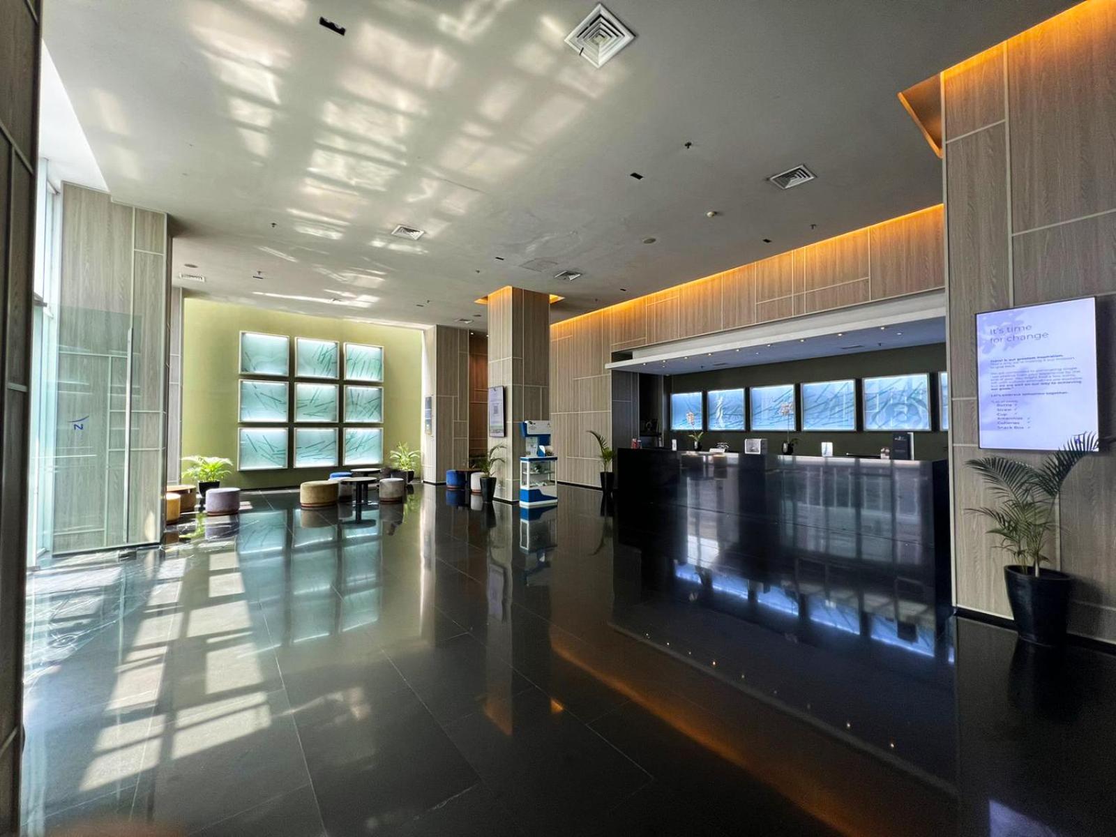 Novotel Bandung Buitenkant foto