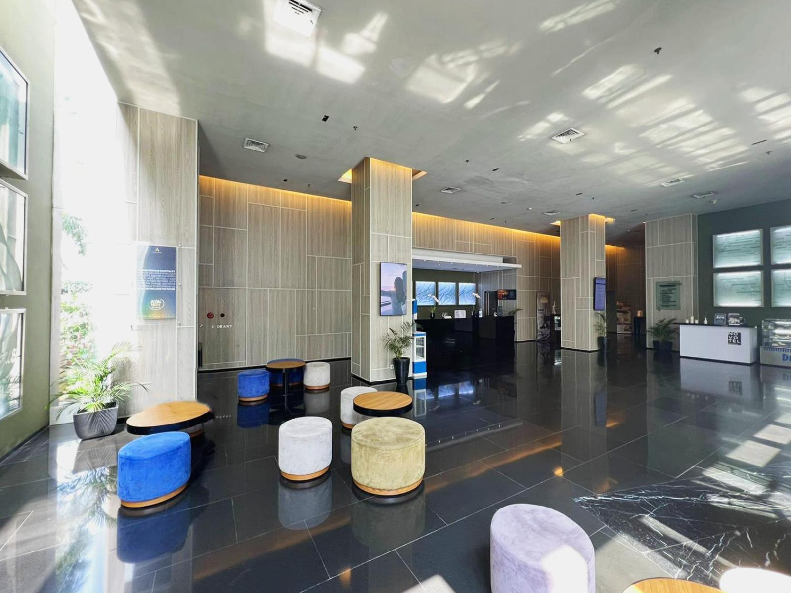 Novotel Bandung Buitenkant foto