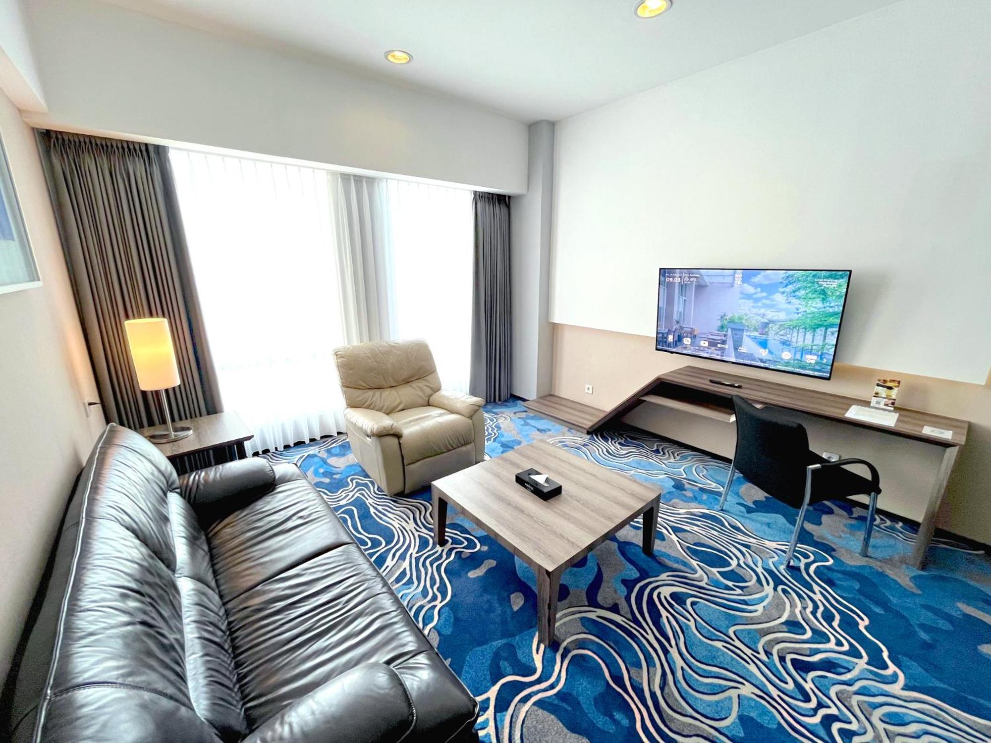 Novotel Bandung Buitenkant foto