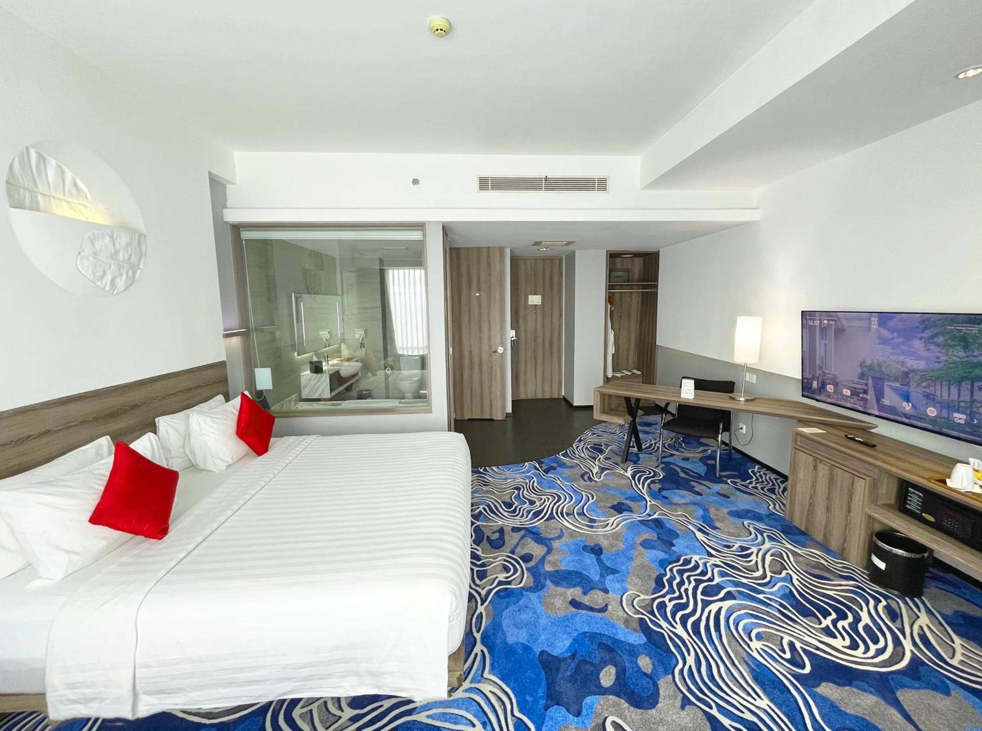 Novotel Bandung Buitenkant foto