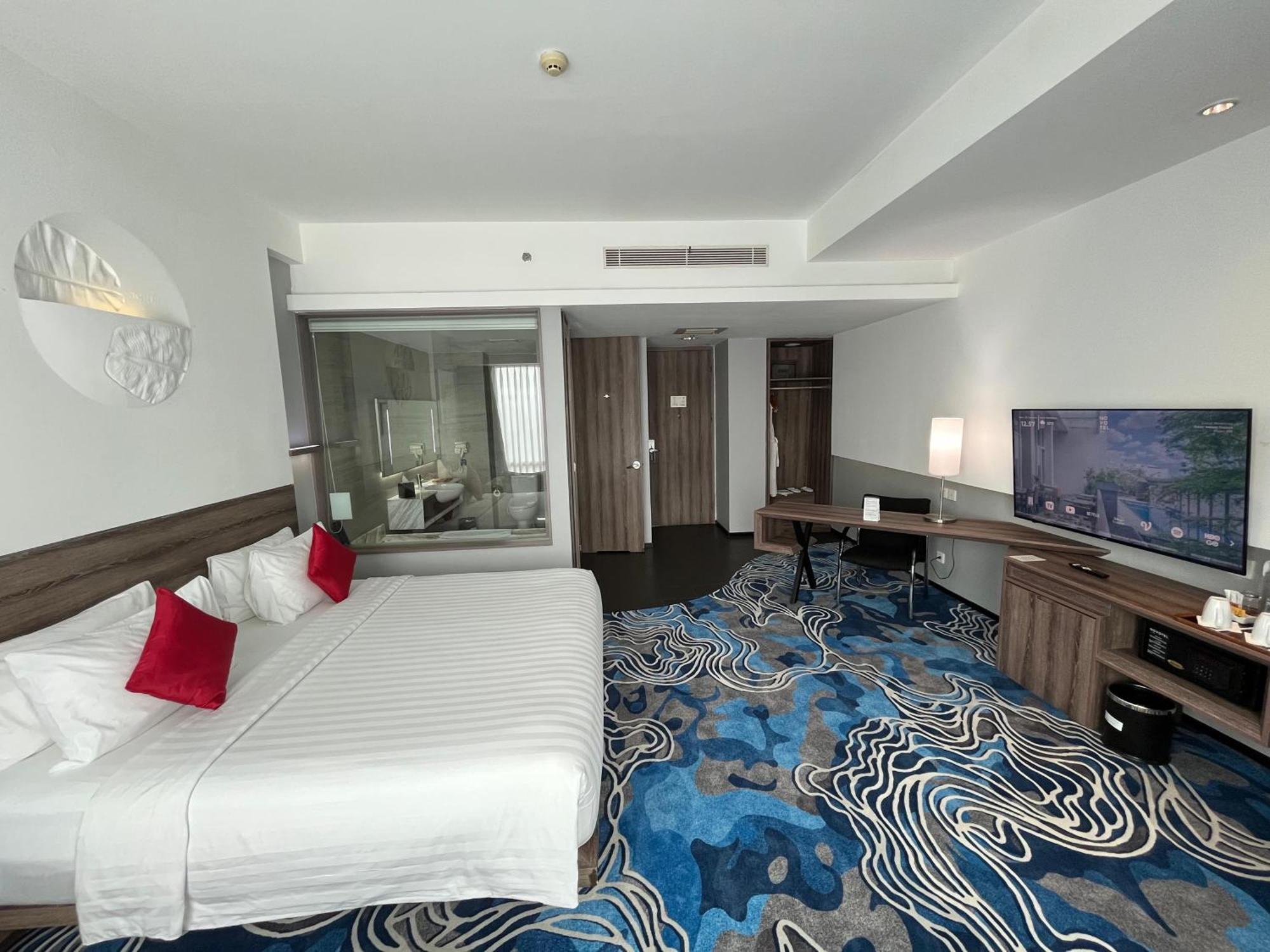 Novotel Bandung Buitenkant foto