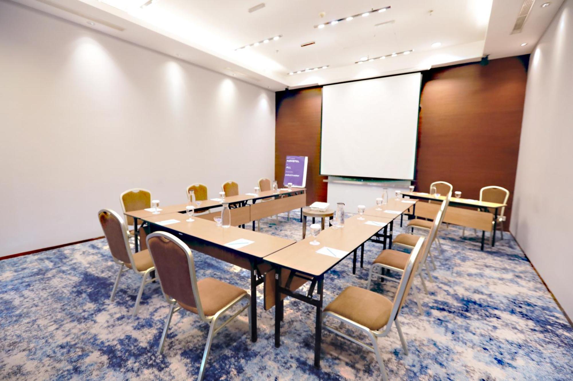 Novotel Bandung Buitenkant foto