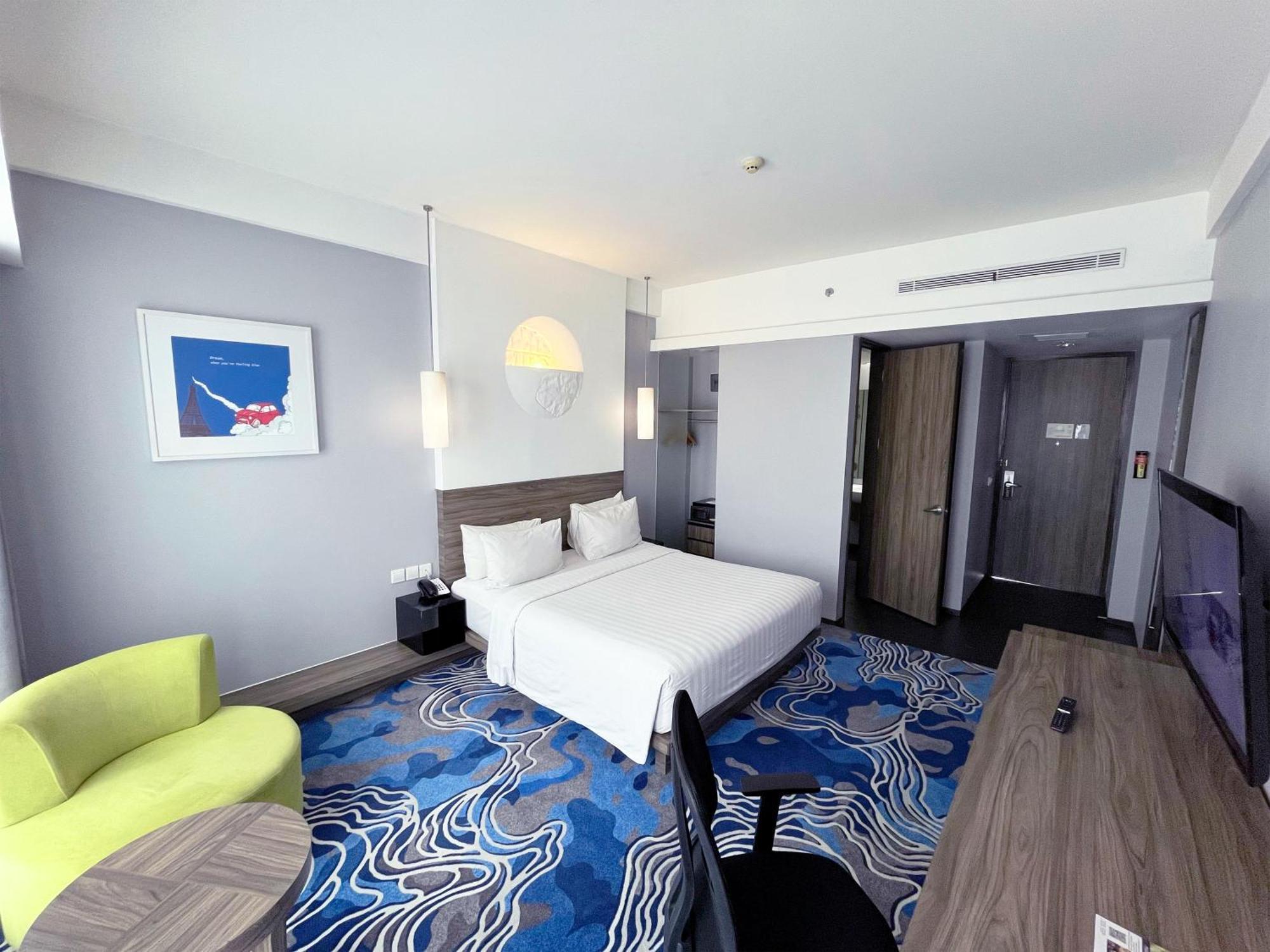 Novotel Bandung Buitenkant foto