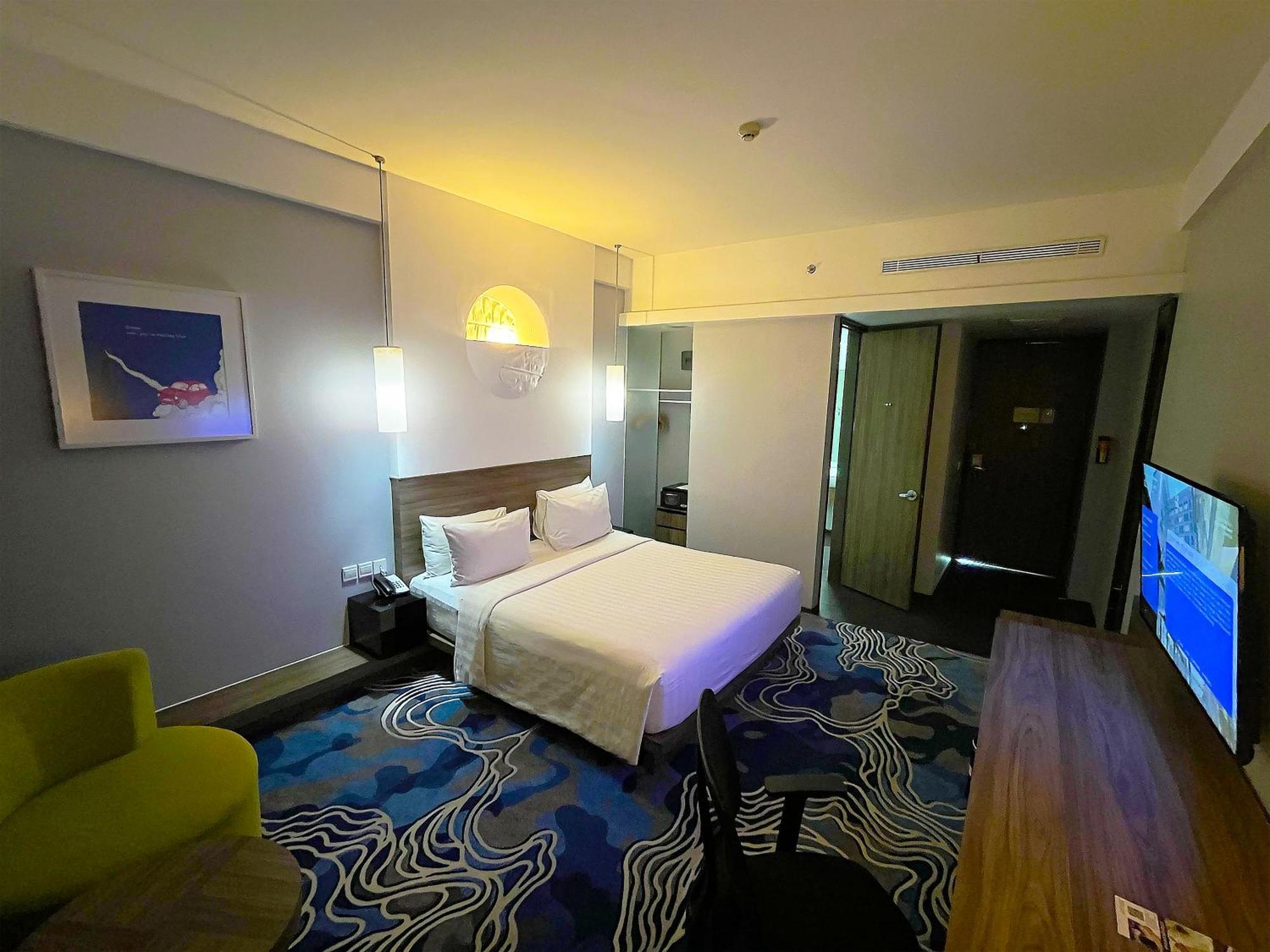 Novotel Bandung Buitenkant foto
