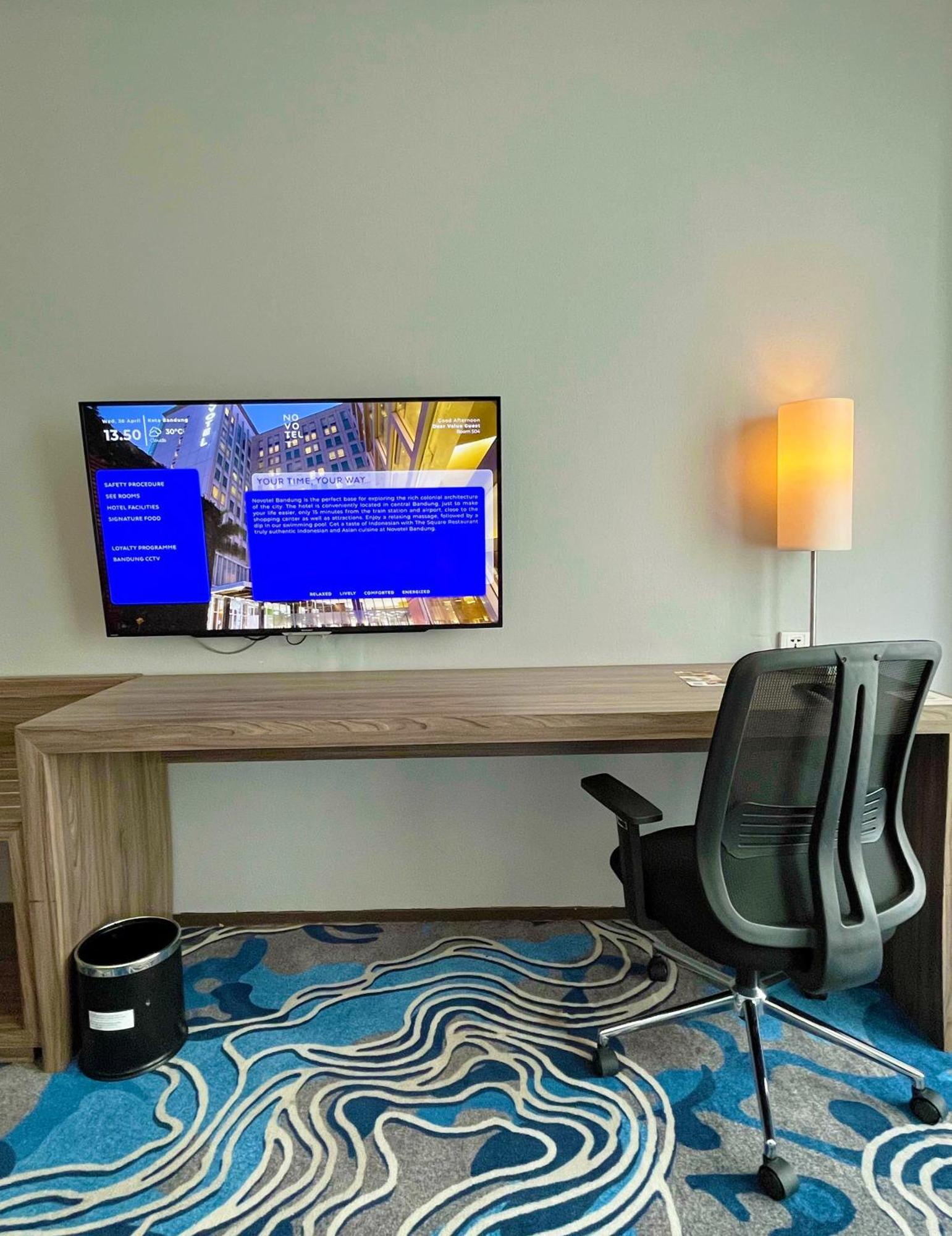 Novotel Bandung Buitenkant foto